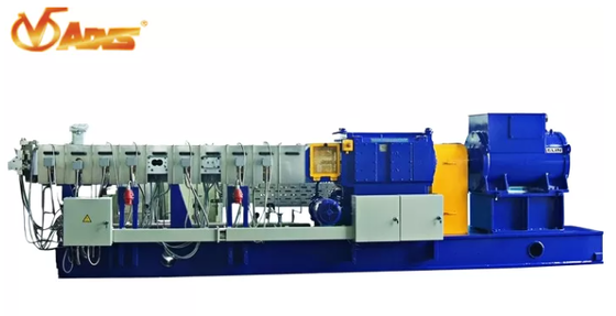 अच्छा दाम PZE65 700 किलोग्राम/घंटा लंबे जीवन जुड़वां पेंच प्रतिस्पर्धी extruder उच्च उत्पादन ऑनलाइन