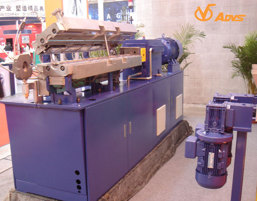 Good price उच्च प्रदर्शन और अनुकूलन योग्य विकल्पों के लिए 27 मिमी स्क्रू व्यास और 50 किलो/घंटा आउटपुट वाला लैब ट्विन स्क्रू एक्सट्रूडर ऑनलाइन