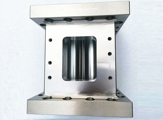 Good price तोशिबा TEM58SS HIP मिश्र धातु लाइनर के लिए 58 मिमी एक्सट्रूडर मशीन पार्ट्स बैरल ऑनलाइन